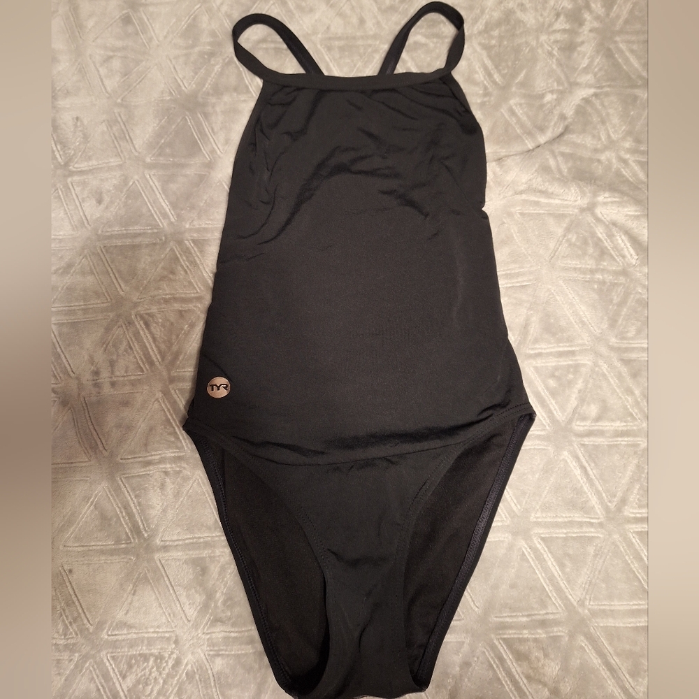 Size 30 TYR Diamondfit Swimsuit Black